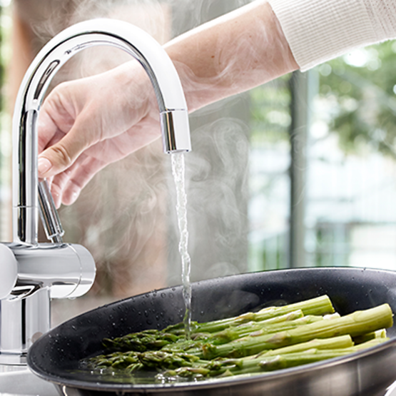 Boiling and near boiling water taps what s the difference InSinkErator GB